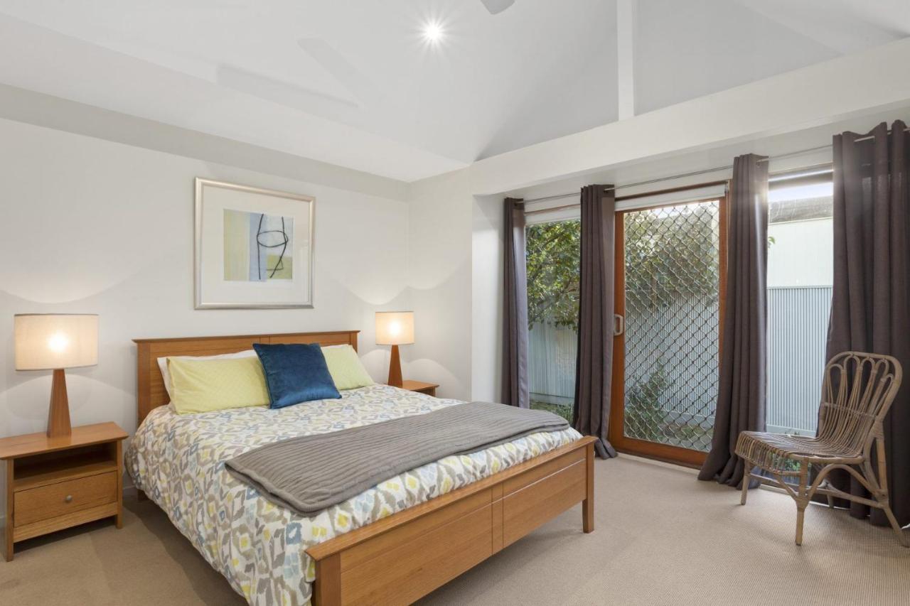 Otway Vista 12
